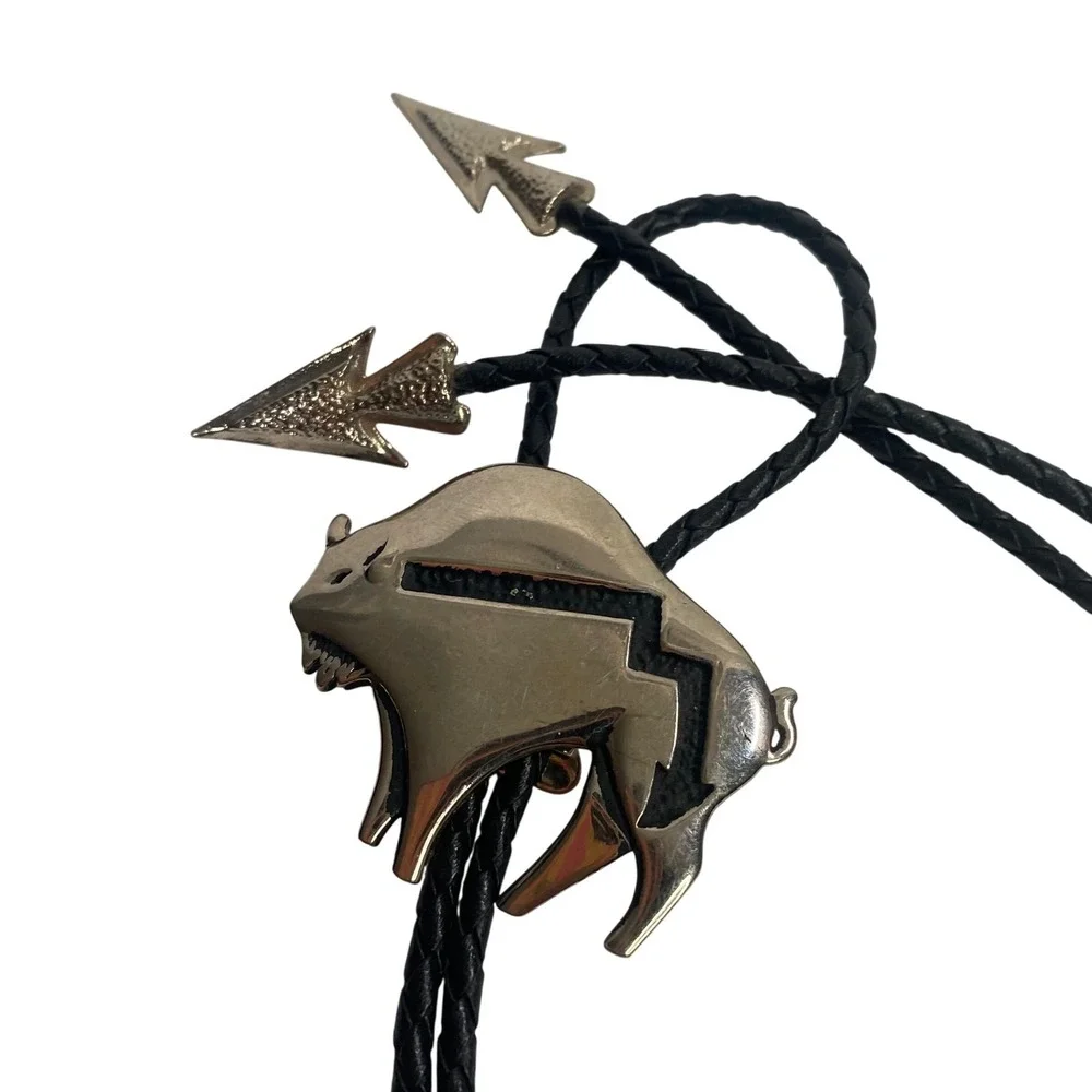 Unbranded‎ Buffalo Bolo Tie Unisex OS Silver Black Arrowhead Tips Western